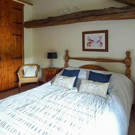 Holiday home The Byre