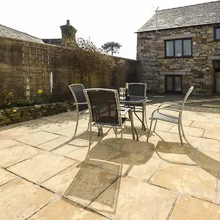 Holiday home The Byre