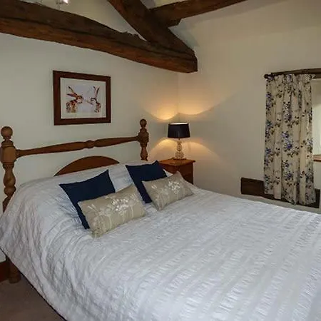 Holiday home The Byre